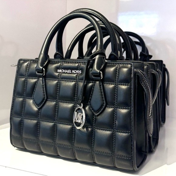 Michael Kors Small Quilted Sheila CZ Satchel Bag Vegan Material Black/Silver - Picture 1 of 6